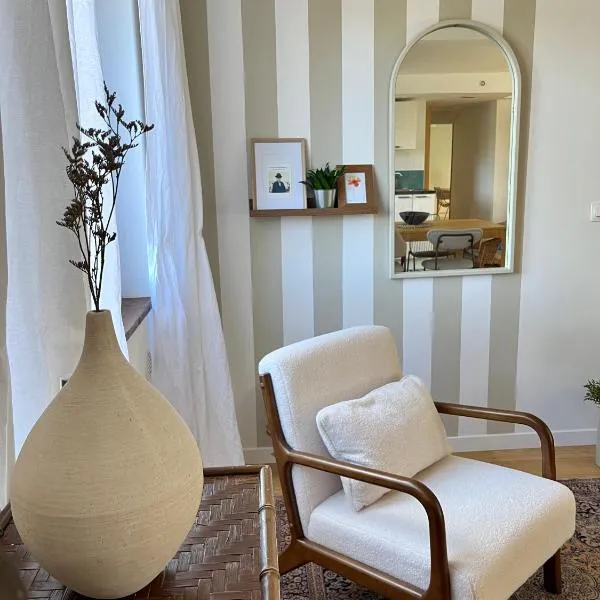 Le Pistachier - Maison cozy avec jardin privatif，位于圣让德韦达的酒店