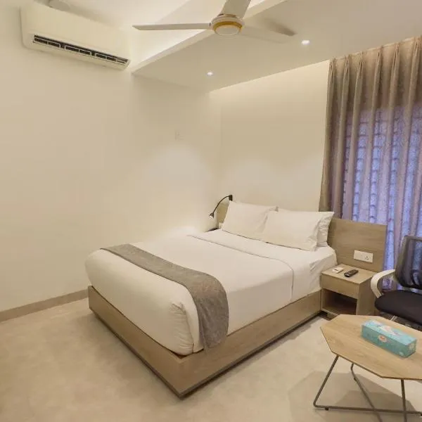 Priyo Nibash Stylish Residential Hotel，位于达卡的酒店