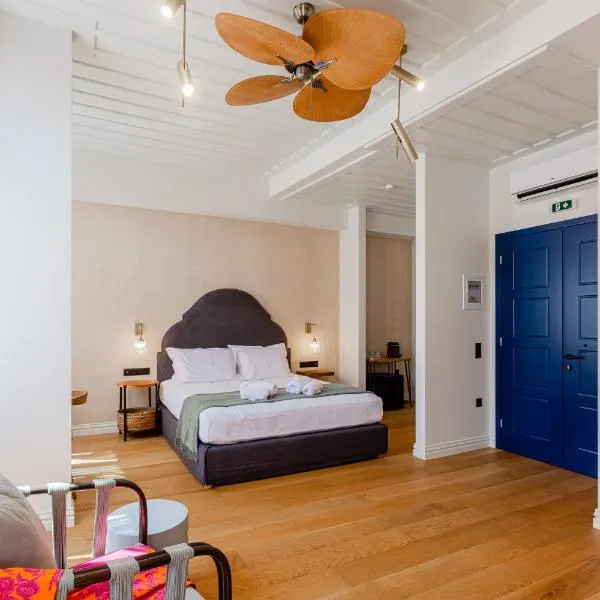 Danae Hotel，位于纳夫普利翁的酒店