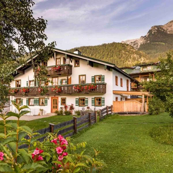Apart Chalet Unterbrandnerlehen，位于柯尼希斯湖畔舍瑙的酒店