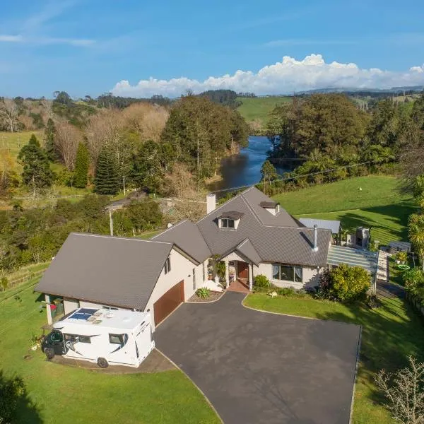 McLaren Lake View，位于Whakamarama的酒店