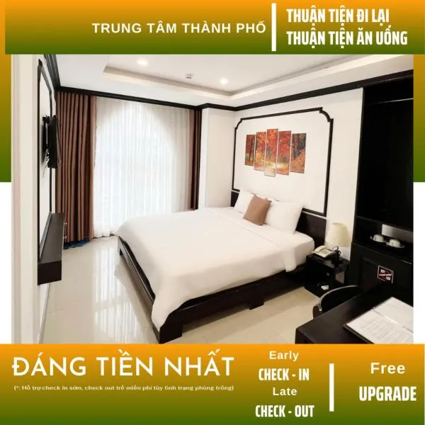 Phuong Dong Hotel and Apartment，位于Phú Thạnh的酒店