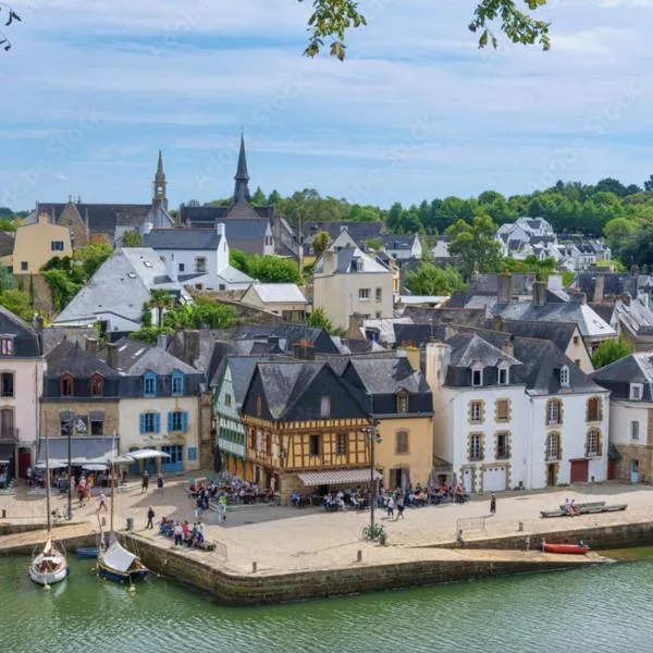 Face au Port de St-Goustan Élégance et Confort pour Votre Séjour，位于欧赖的酒店