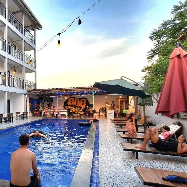 Vang Vieng Backpackers Hostel，位于万荣的酒店