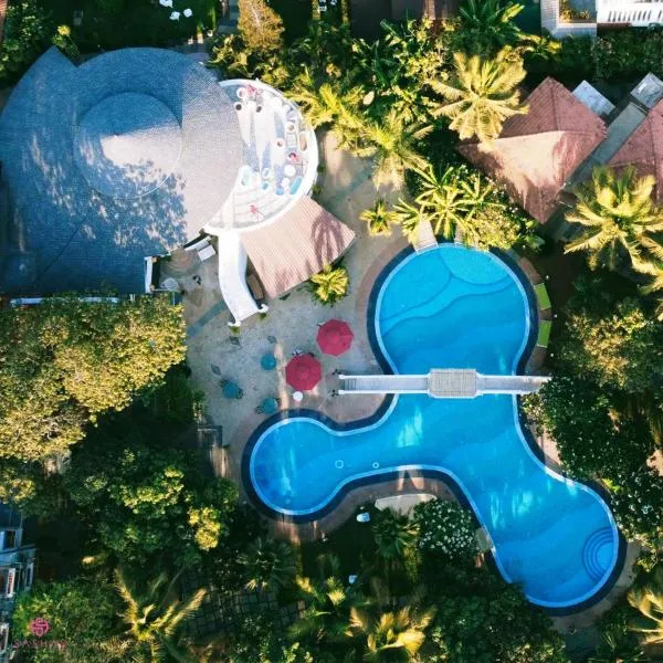 Sashas Holiday Village，位于瓦加托的酒店