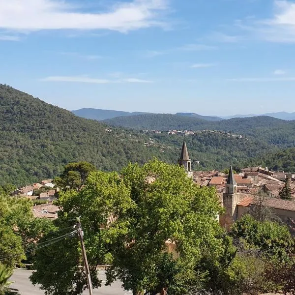 Villabellevie Bargemon Var，位于巴尔日蒙的酒店