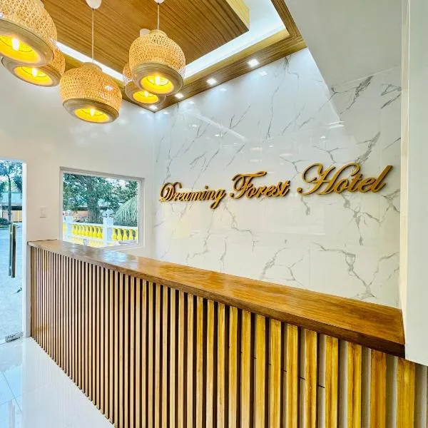 Dreaming Forest Hotel - Libjo, Batangas，位于De la Paz的酒店