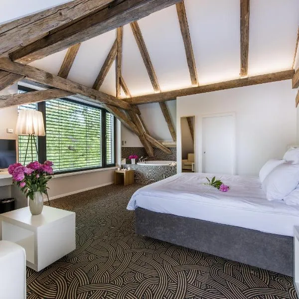 Yard Resort，位于Předboj的酒店