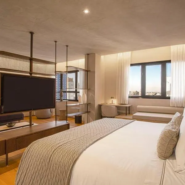 QOYA Hotel Curitiba, Curio Collection by Hilton，位于库里提巴的酒店