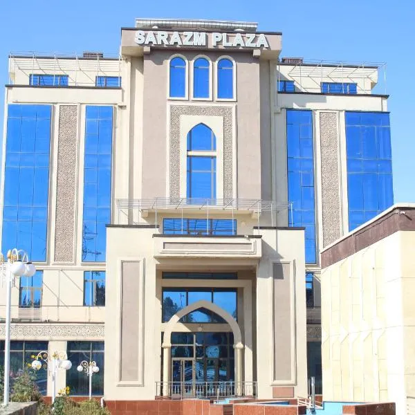 Sarazm Plaza Hotel，位于Imeni Rudaki的酒店