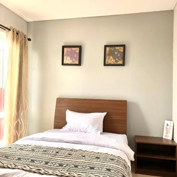 Behomy Corner Eight Lippo Karawaci，位于当格浪的酒店