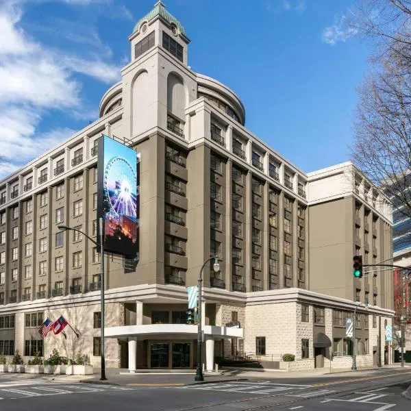 美国酒店亚特兰大市中心 - 希尔顿逸林酒店，位于亚特兰大的酒店