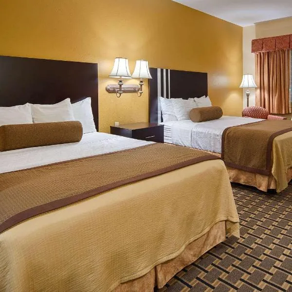 Days Inn & Suites by Wyndham Sam Houston Tollway，位于Jersey Village的酒店