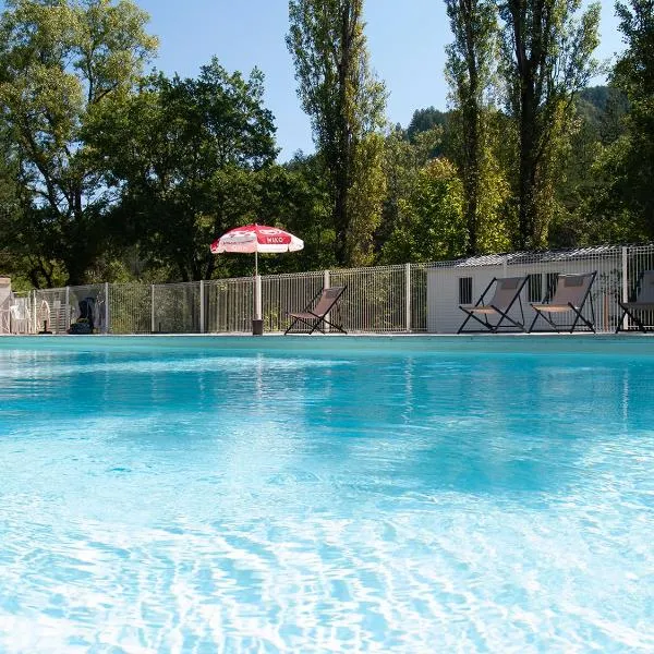 Camping L'Ondine de Provence，位于La Motte-Chalançon的酒店