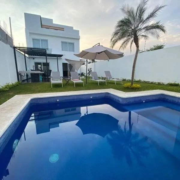 Hermosa casa familiar de fin de semana en Teques，位于Coaxitlan的酒店