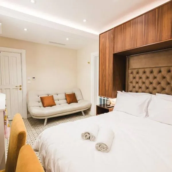 Zebbuga Deluxe Lavish Suite 3，位于Żebbuġ的酒店