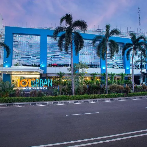 1O1 URBAN Jakarta Kelapa Gading，位于Sasak的酒店