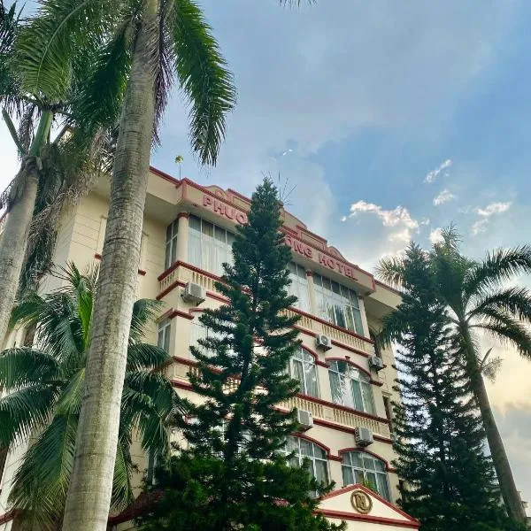 Khách sạn Phương Đông，位于Thạch Khôi的酒店
