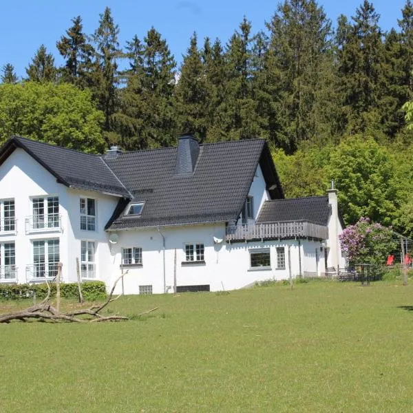 Ferienwohnungen Zum Hasenbahnhof，位于基希洪德姆的酒店