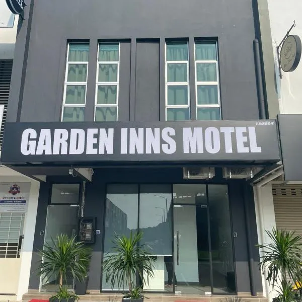 Garden Inns Motel，位于Kampung Sentua的酒店