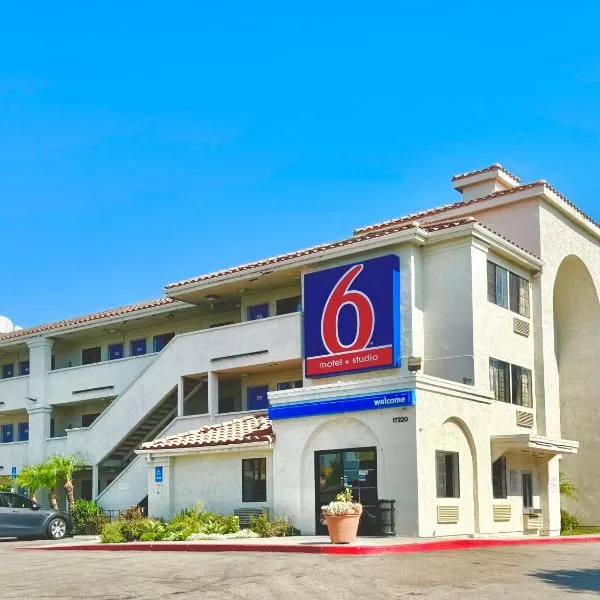 Studio 6 Bellflower CA Los Angeles，位于贝尔弗劳尔的酒店