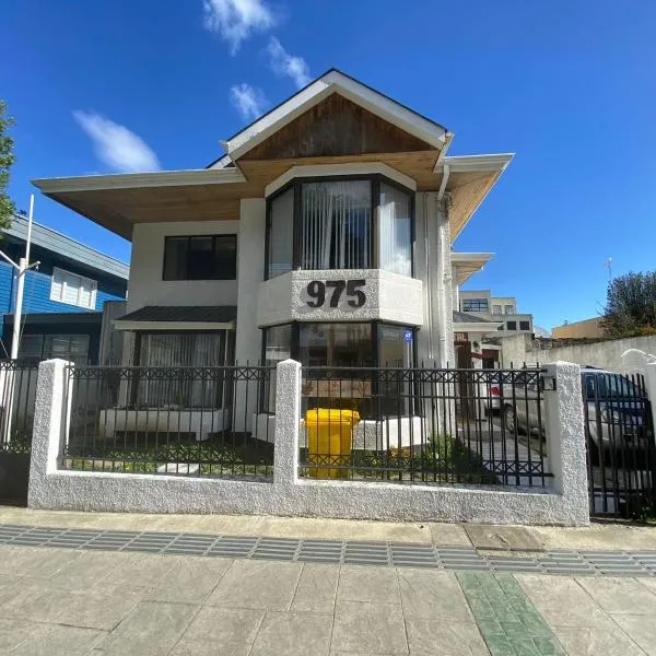 Karol Hostal，位于蓬塔阿雷纳斯的酒店
