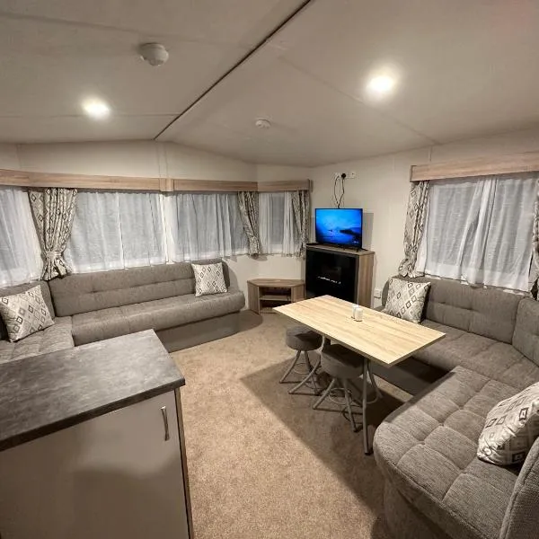 Billing Aquadrome Luxury Static Caravan，位于Wollaston的酒店