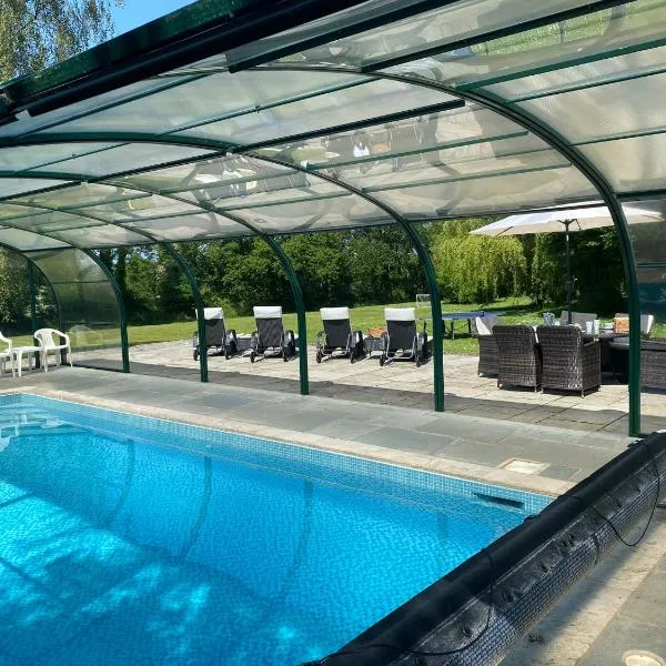 The Old Rectory Cottages - Six Luxurious Cottages Set In Grounds With Indoor Pool，位于Kings Nympton的酒店