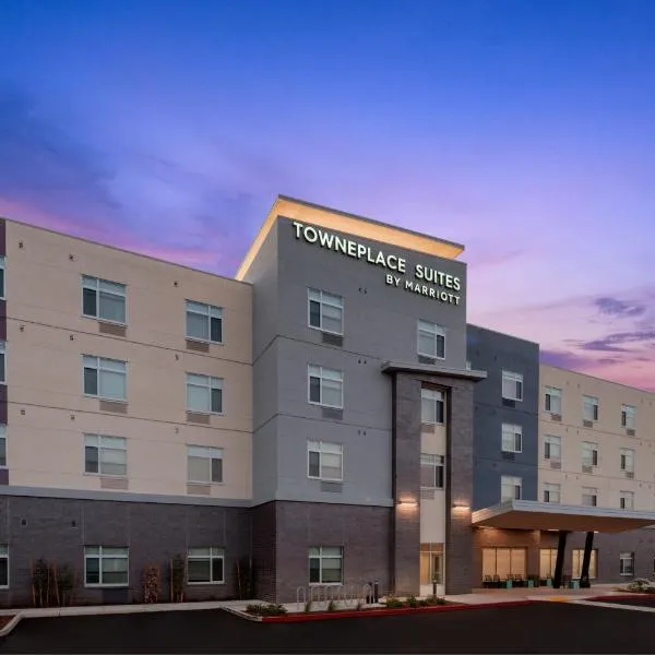 TownePlace Suites by Marriott Sacramento Rancho Cordova，位于兰乔科尔多瓦的酒店