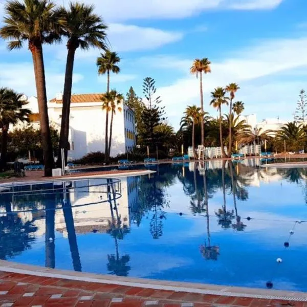 Apartamento para 4 pessoas，位于卡巴纳斯·德·塔维拉的酒店