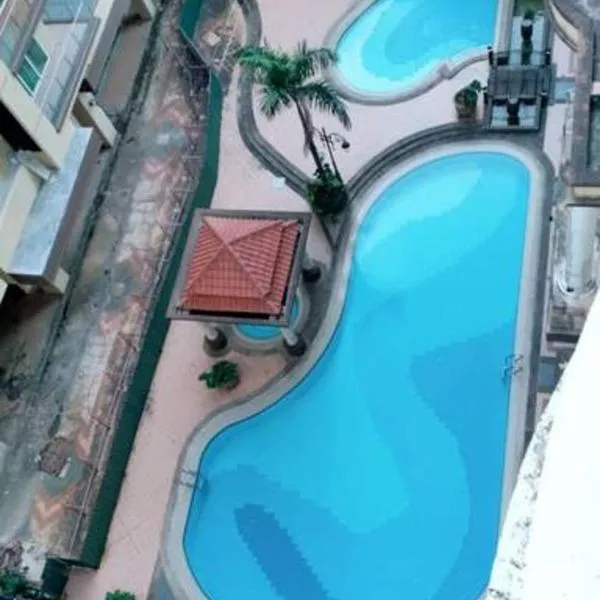 Kenyalang Riverine Emerald Condominium Homestay，位于古晋的酒店