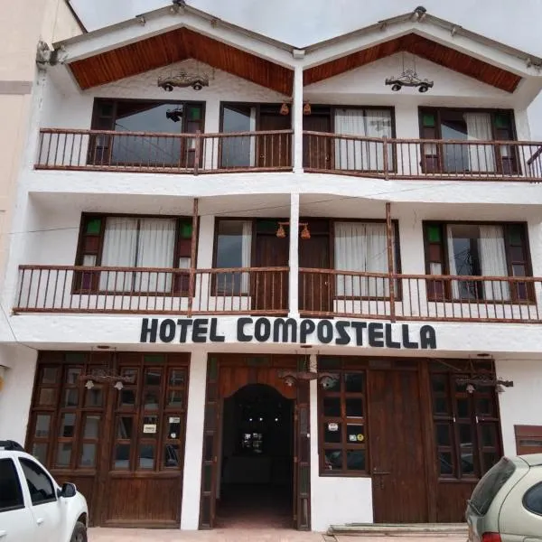 HOTEL COMPOSTELLA，位于El Manzano的酒店