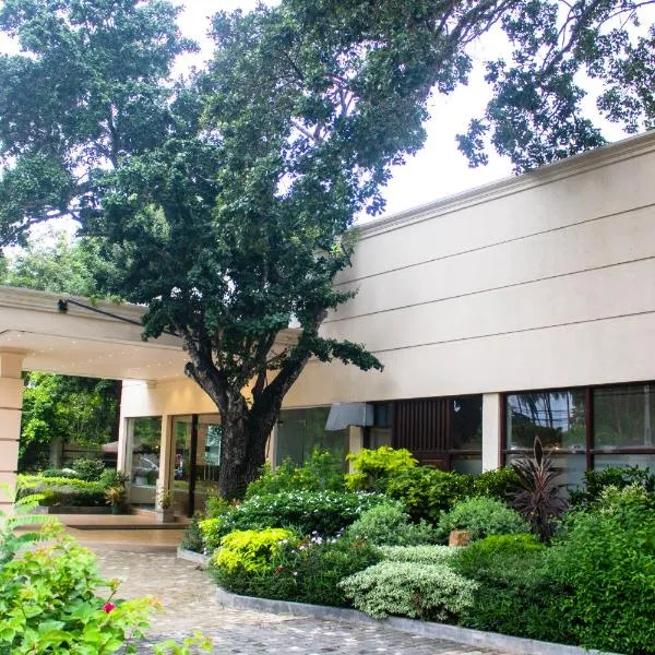 Jade Green Hotel Hambantota，位于汉班托塔的酒店