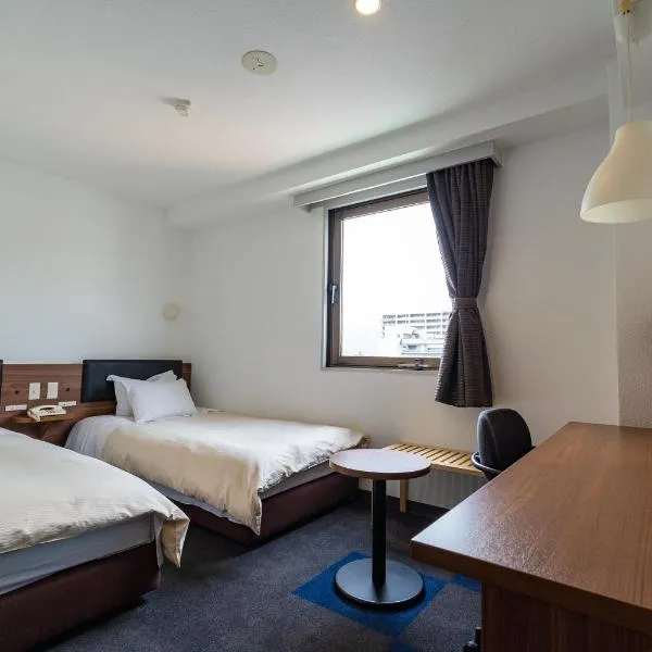 Business Hotel Ueno，位于Ogori的酒店