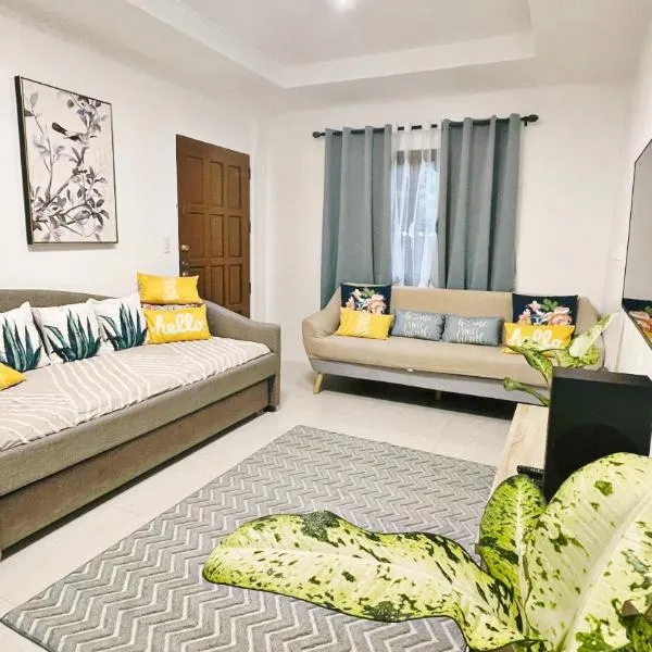Ana's Haven Transient Olongapo Subic 2 East Bajac-Bajac，位于奥隆阿波的酒店