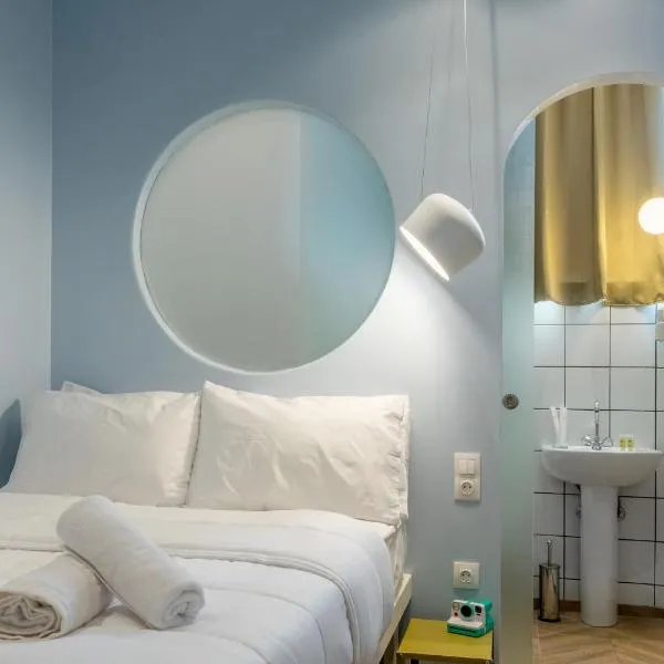 Cabins Sleeping，位于雅典的酒店