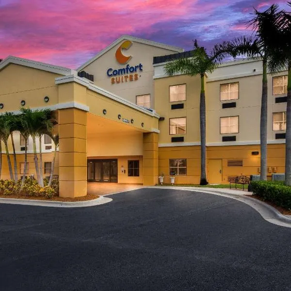 Comfort Suites Vero Beach I-95,位于维洛海滩的酒店