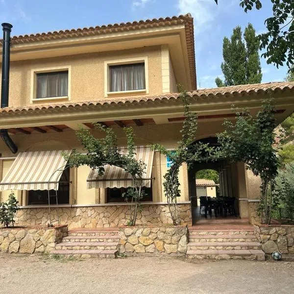 Hostal Restaurante Andra，位于Casas de Lázaro的酒店