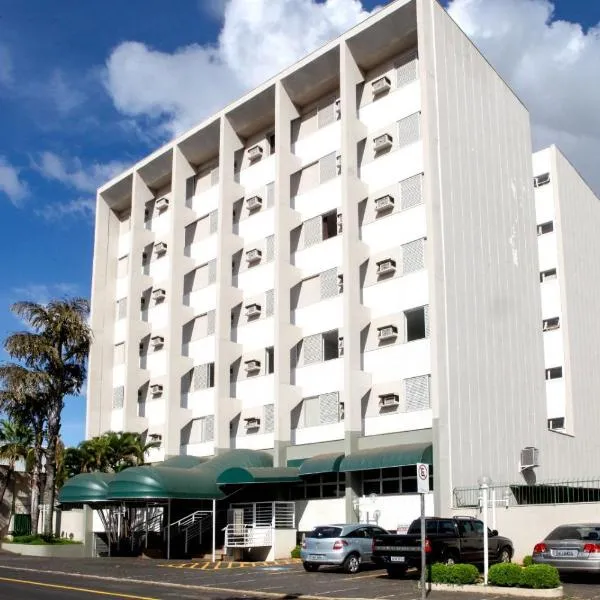 Days inn by Wyndham Uberlândia，位于乌贝兰迪亚的酒店