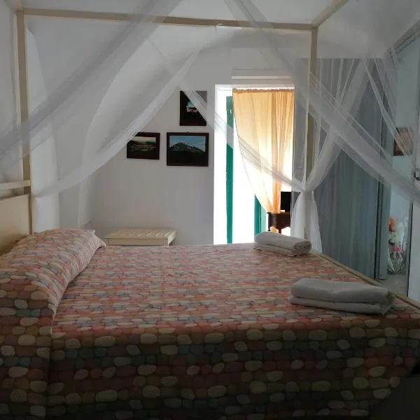 Bed & Breakfast Sant'Arcangelo，位于SantʼAgata di Puglia的酒店