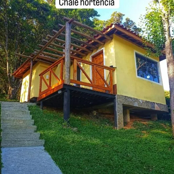 Chalés Cachoeira do Vale，位于卡曼杜卡亚的酒店