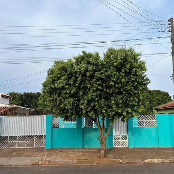 Casa em Nova Porto XV，位于Pôrto Quinze de Novembro的酒店