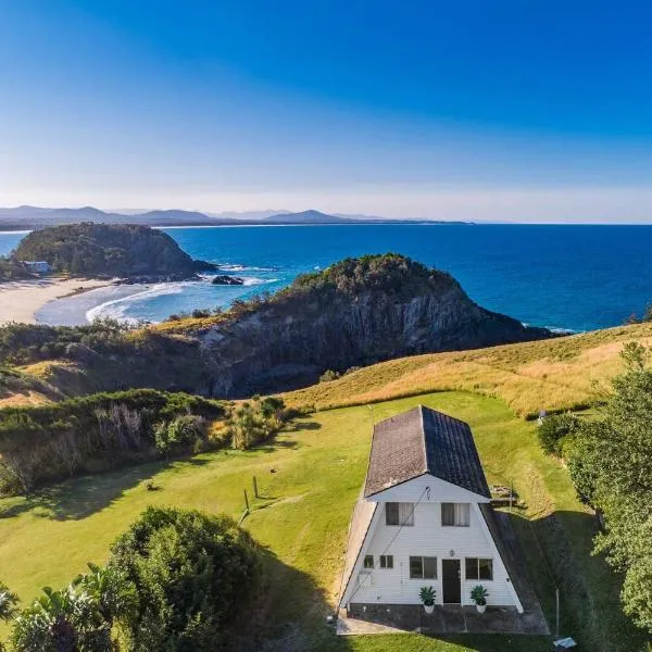 A Frame - 3 bedroom beachfront home，位于斯科茨海德的酒店