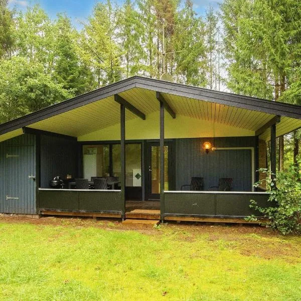 6 person holiday home in Ans By-By Traum，位于Roe的酒店
