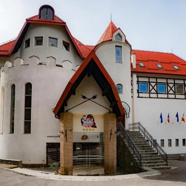 德拉库拉之屋酒店，位于波亚纳布拉索夫的酒店
