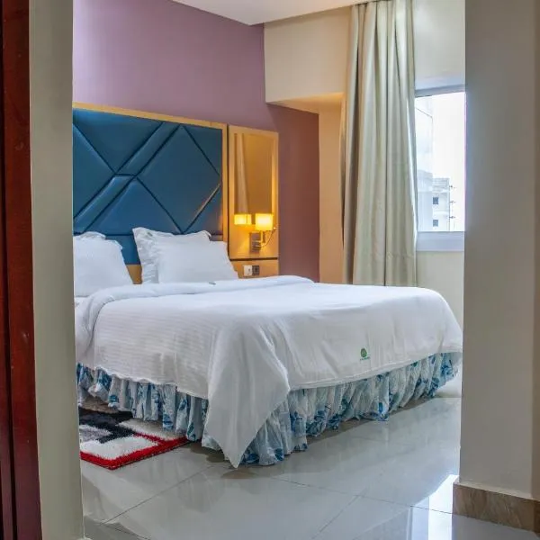 HOTEL MICKEL，位于杜阿拉的酒店