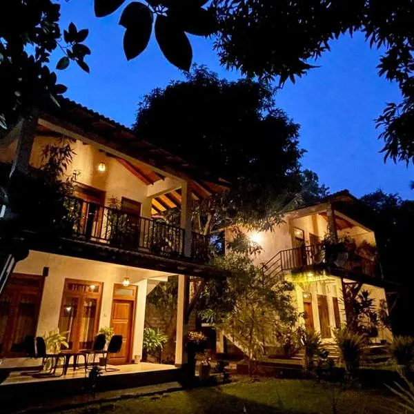 Kithmi Resort，位于波隆纳鲁沃的酒店