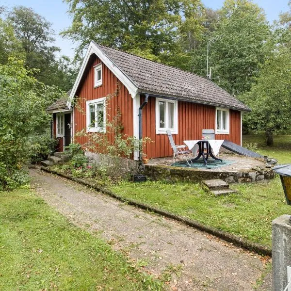 Holiday Home Angsjö Torp by Interhome，位于Bräkne-Hoby的酒店