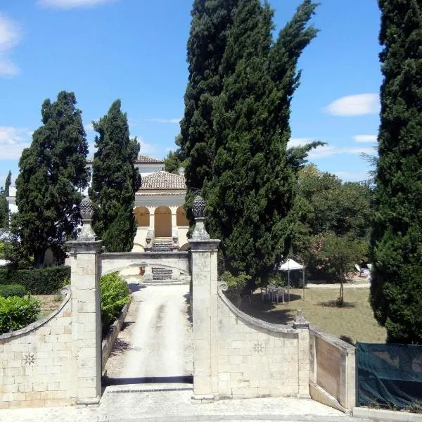 Villa Pardi，位于Roccamontepiano的酒店