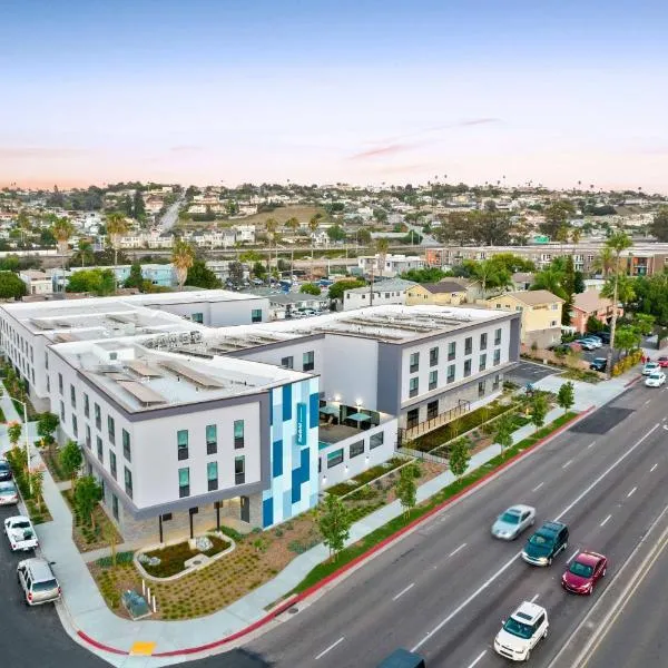 Fairfield Inn & Suites by Marriott San Diego Pacific Beach，位于圣地亚哥的酒店